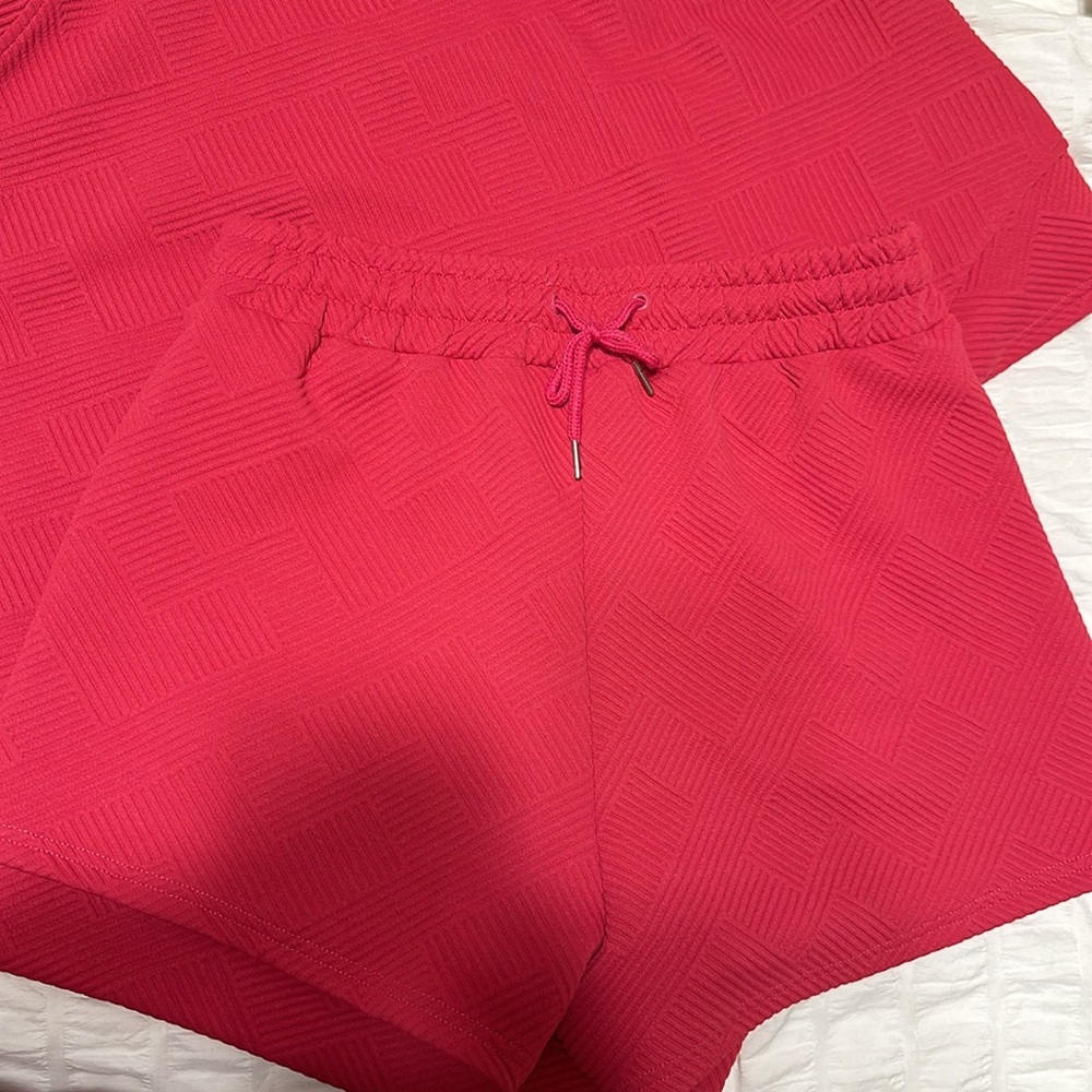 Hot Pink Textured Short Set - Picture 4 of 4